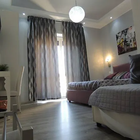 Bed and breakfast Smart Holidays